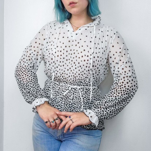 Vintage 1970s White & Black Geometric Print Pleated Ruffle Blouse - Picture 2 of 6